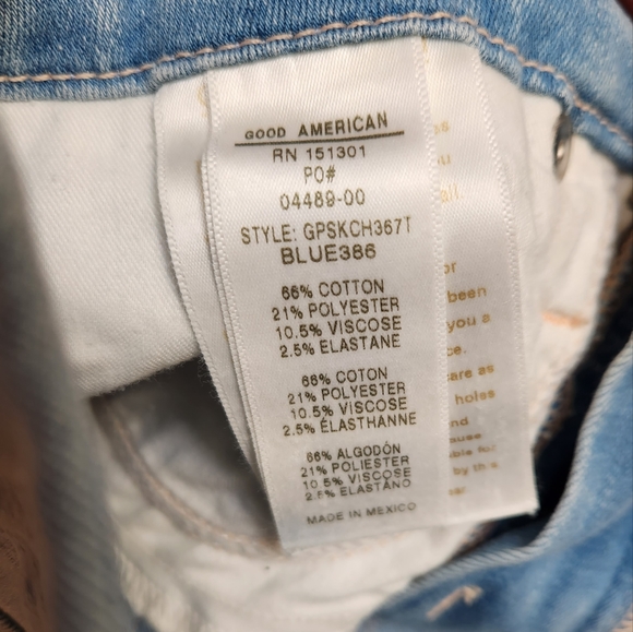 Good American Jeans - Picture 9 of 17